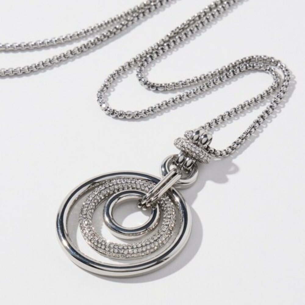 NWT Chico's Silver Tone Adjustable Pendant Necklace Crystal